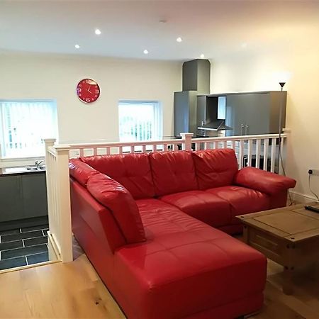 2 Bedroom Modern Apartment, Uplands, Swansea Exteriör bild