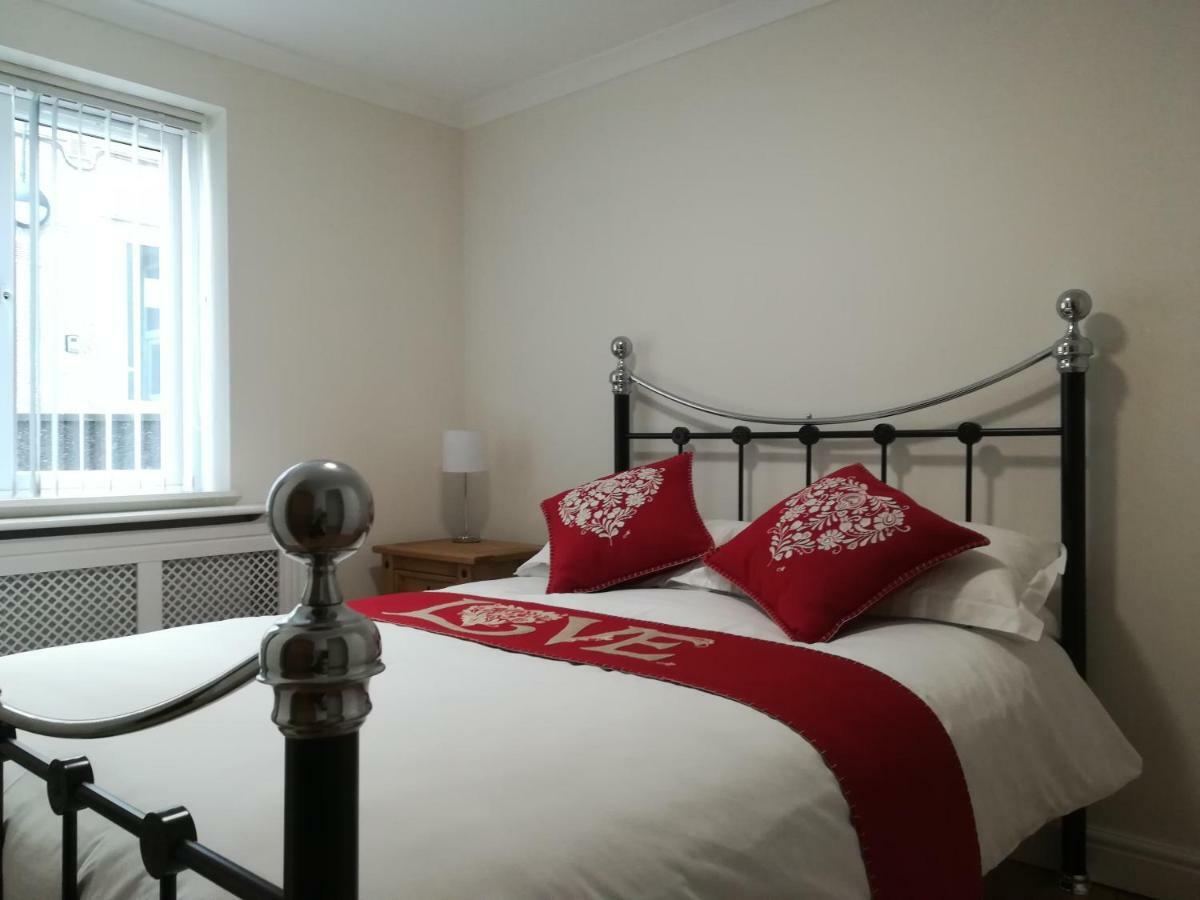2 Bedroom Modern Apartment, Uplands, Swansea Exteriör bild